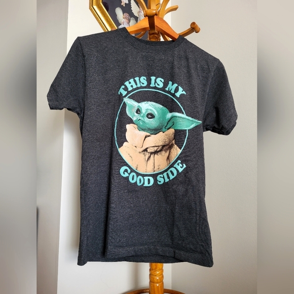 STAR WARS | Baby Grogu Size Sm T-SHIRT - Picture 1 of 7